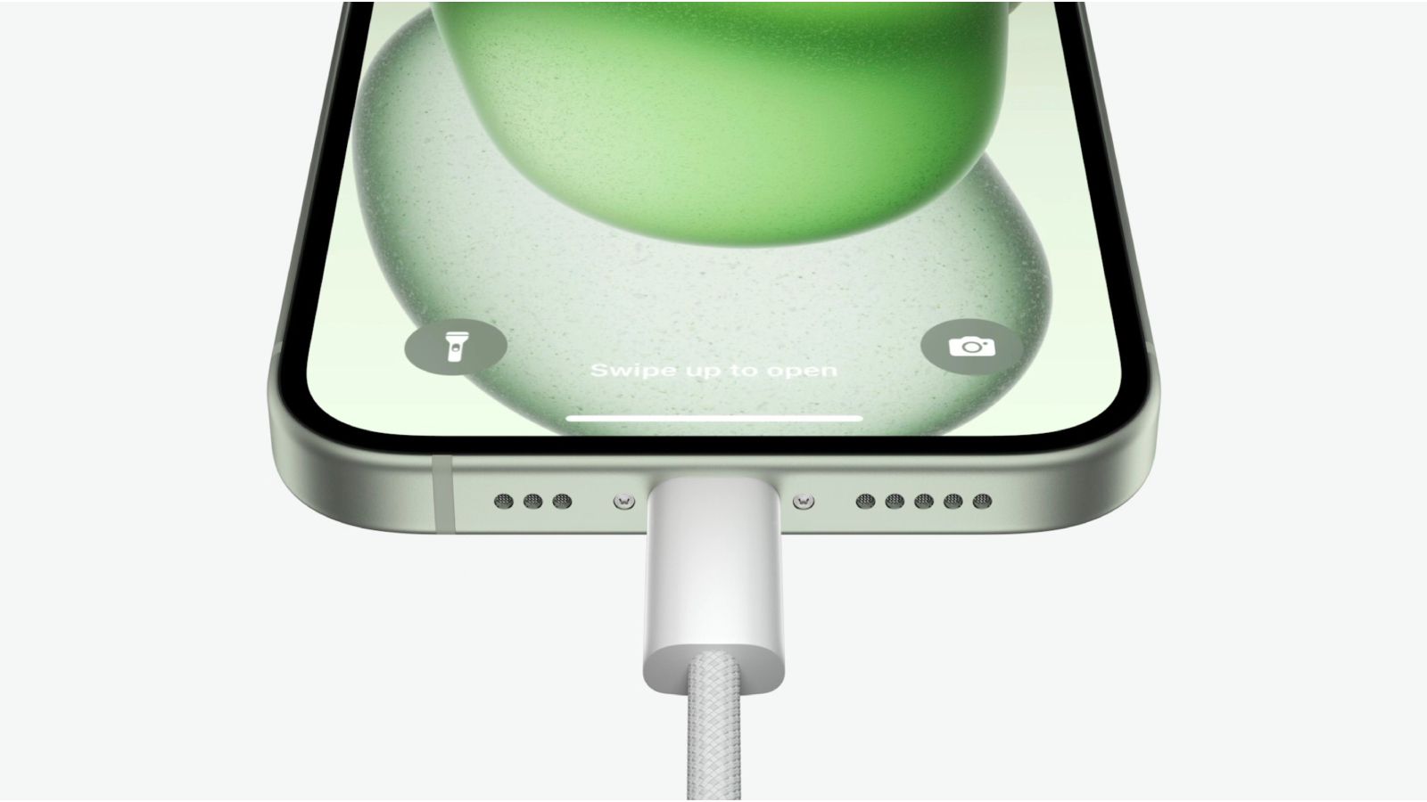 Apple khuyến nghị sử dụng cáp USB-A để liên kết iPhone 15 với xe hơi